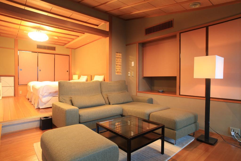 Hotel Shogetsu Gero Zimmer foto