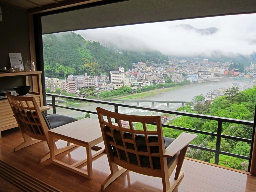 Hotel Shogetsu Gero Zimmer foto